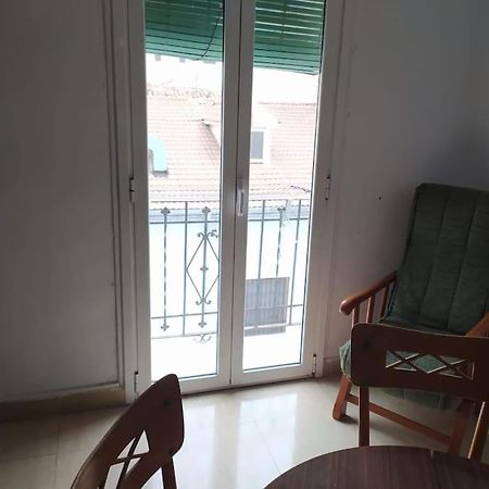 Apartamento Amplio Piso En Centro Con Balcon Cuenca  Exterior foto